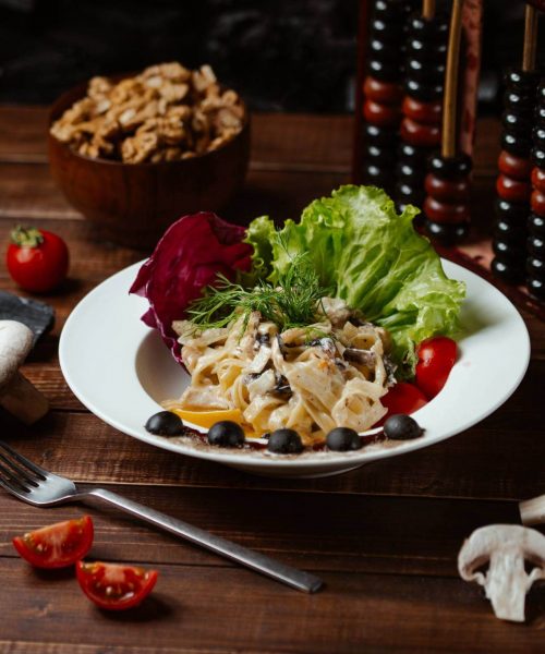fettucine-polo-funghi-with-vegetable